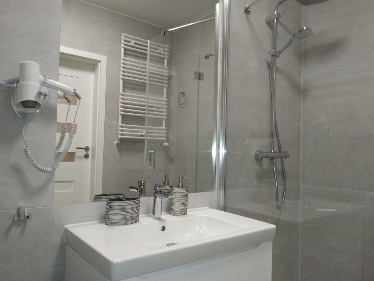 Apartament Z Wellness Nadmorskie Tarasy Kolberg Exterior foto